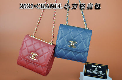Anum Bags Detail