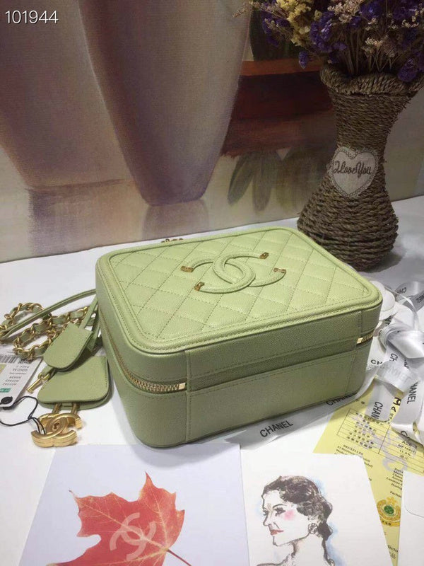 Anum Bags Detail