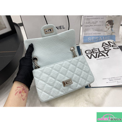Anum Bags Detail