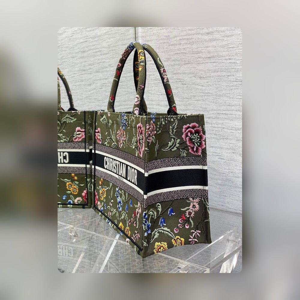 Anum Bags Detail