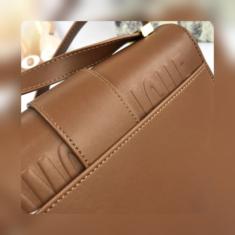Anum Bags Detail