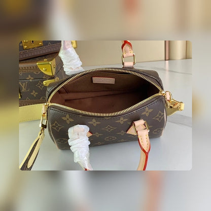 Anum Bags ln Luxury Bag --58530