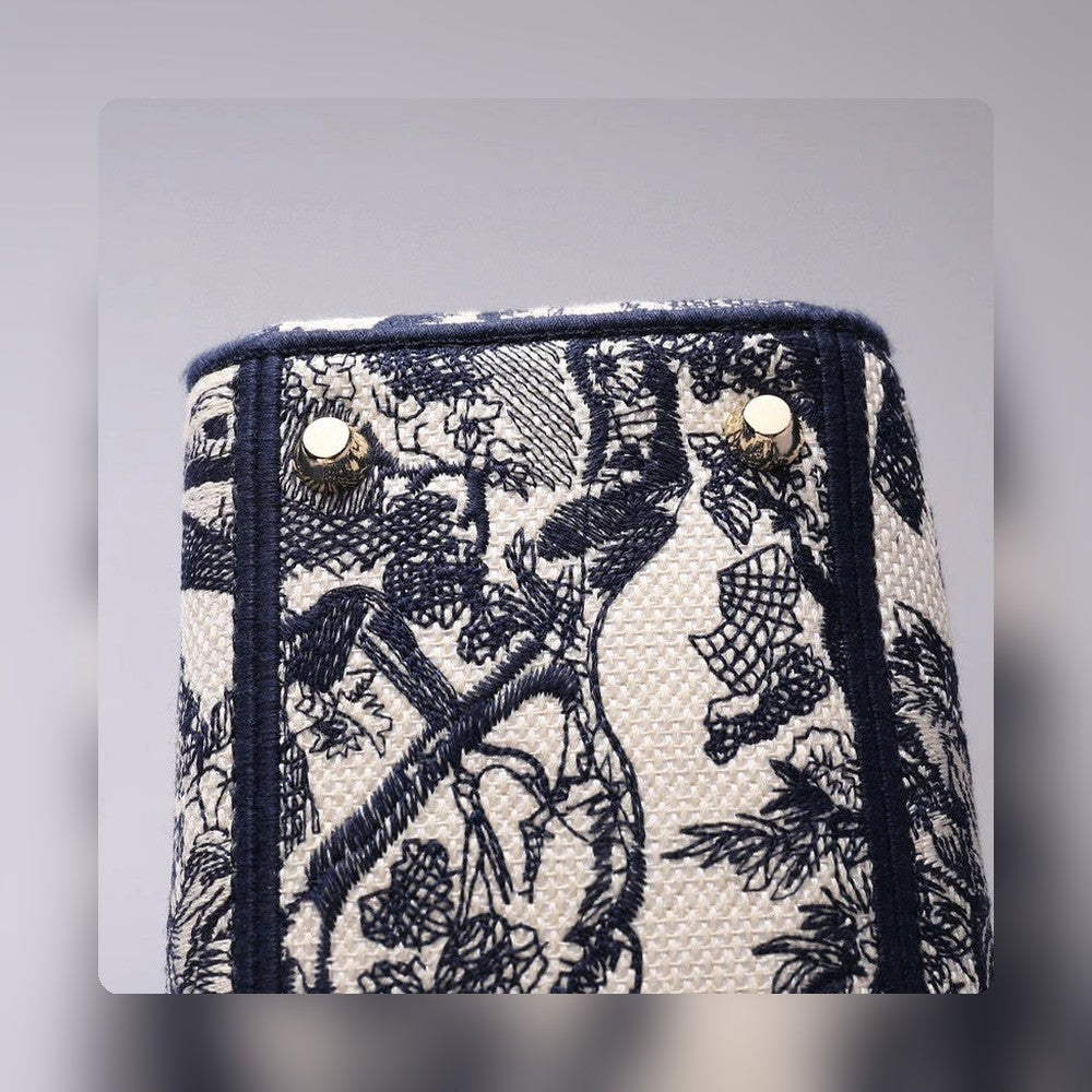 Anum Bags Detail