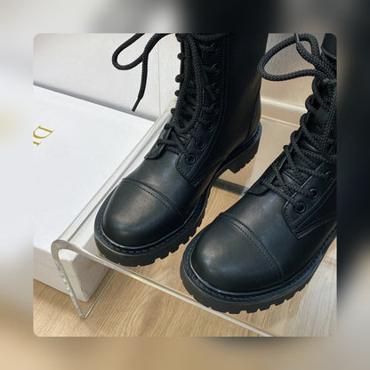 VBS D TRAP ANKLE BOOT BLACK