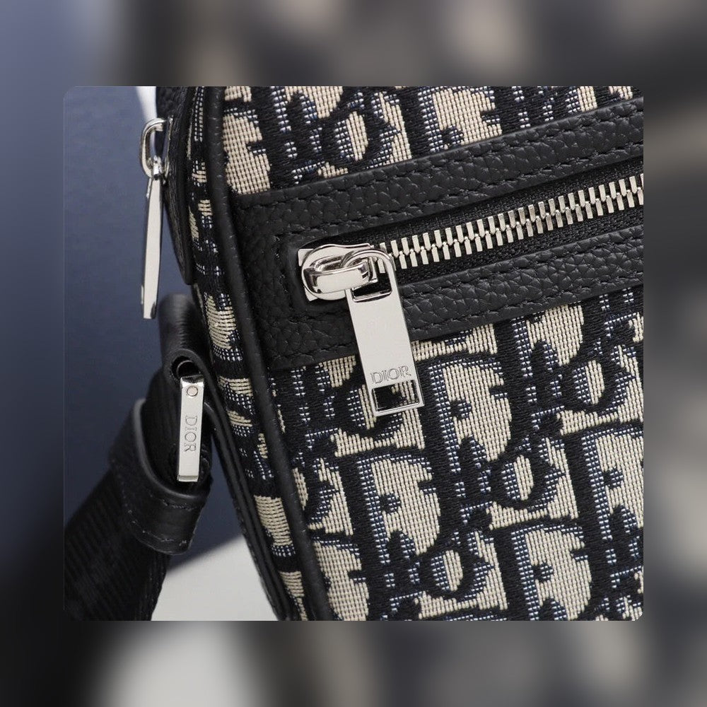 Anum Bags Detail