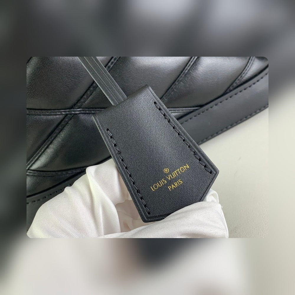 Anum Bags ln Luxury Bag --56788