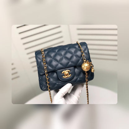 Anum Bags Detail