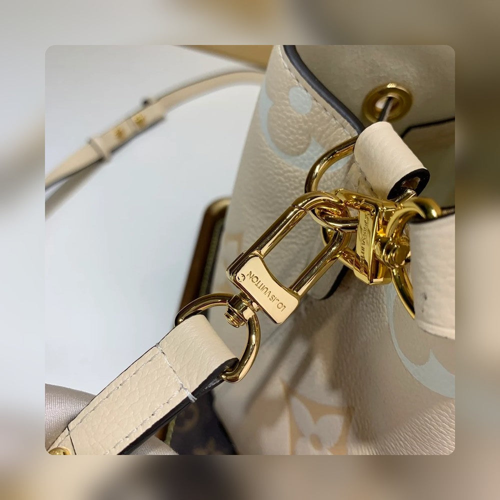 Anum Bags ln Luxury Bag --56778