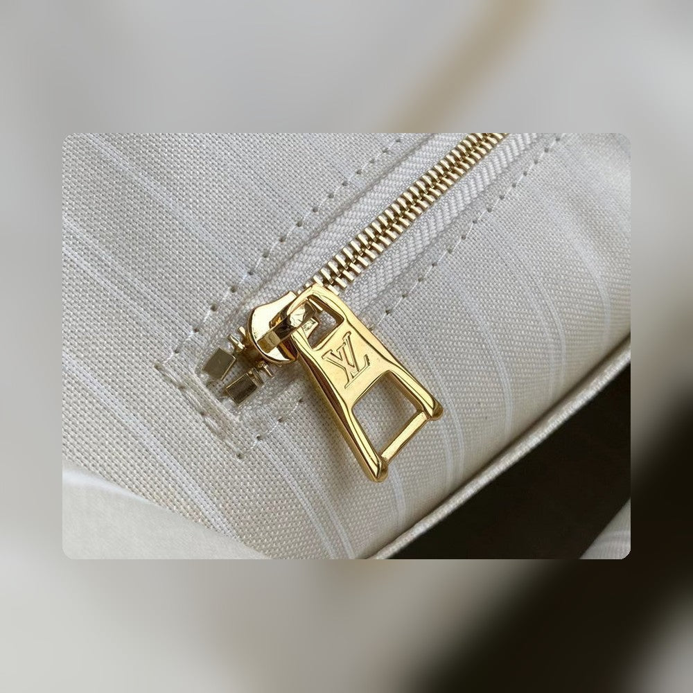 Anum Bags - Best High-End Brands in One Place - AFFORDABLE LUXURY BAGS - 17048