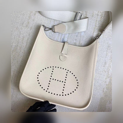new-designer-premium-bags-nm23330