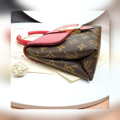 Anum Bags Detail