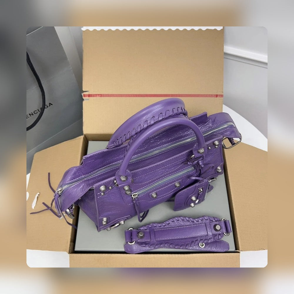 new-luxury-designer-bags-nm24278