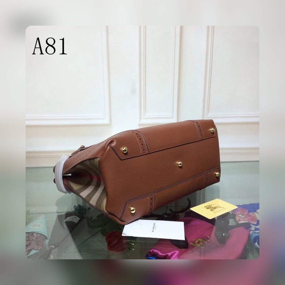 Anum Bags Detail
