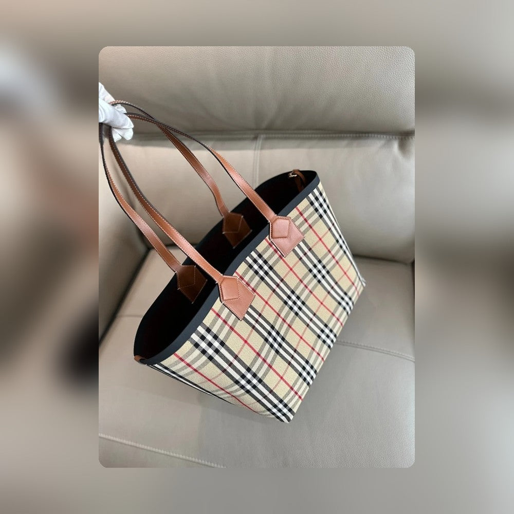 Anum Bags - High-Quality Designer Products for You - AFFORDABLE LUXURY BAGS - 17530