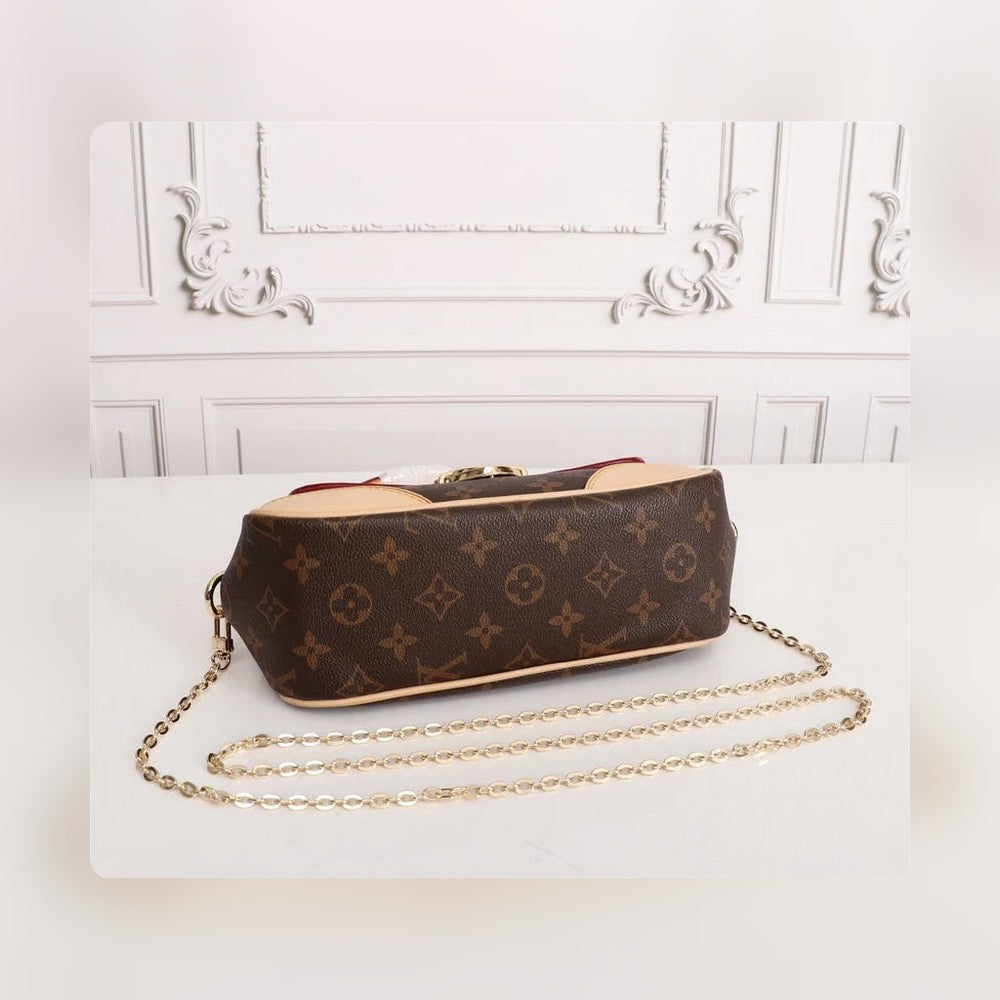 Anum Bags Detail