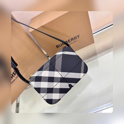 Anum Bags - High-Quality Designer Products for You - AFFORDABLE LUXURY BAGS - 17214