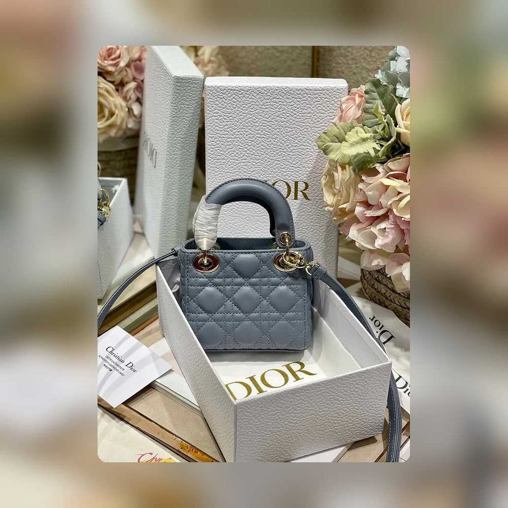 Anum Bags Detail