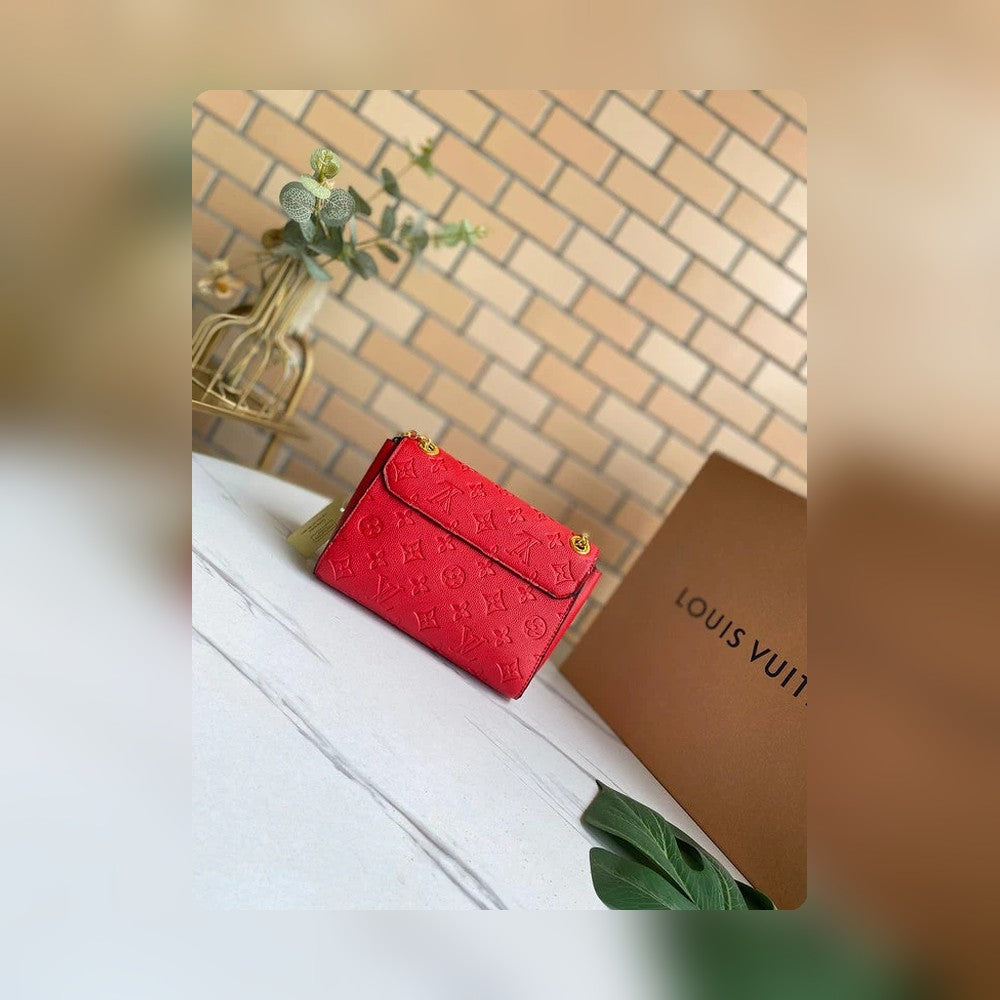 Anum Bags Detail