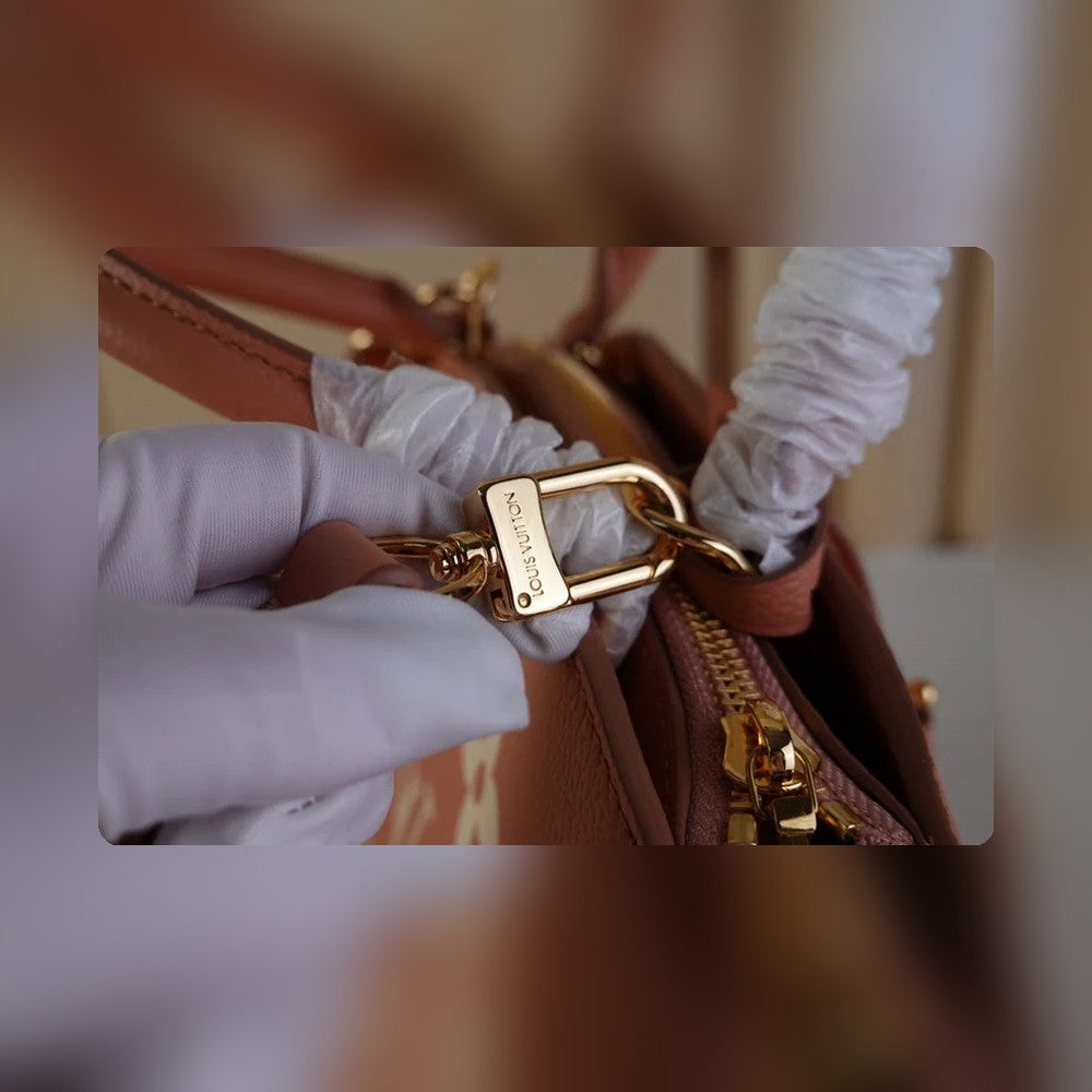 Anum Bags - High-Quality Designer Products for You - AFFORDABLE LUXURY BAGS - 16478