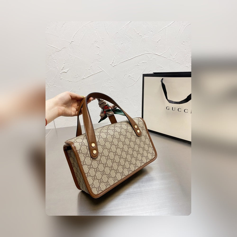 Anum Bags Detail