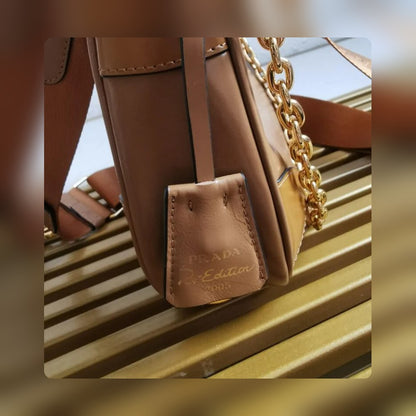 Anum Bags Detail