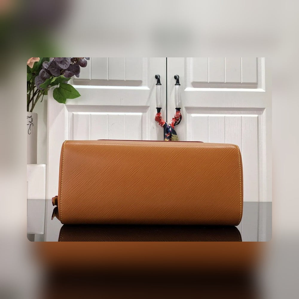 Anum Bags Detail