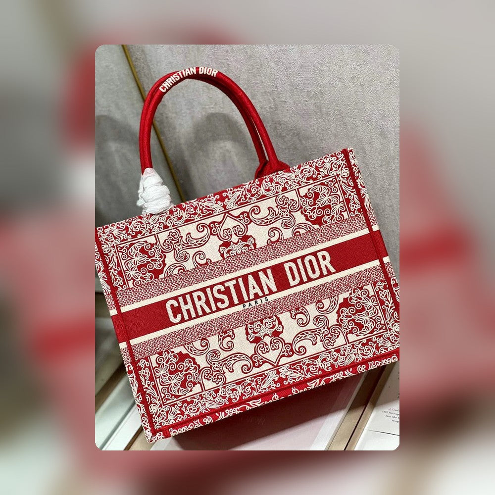 Anum Bags Detail