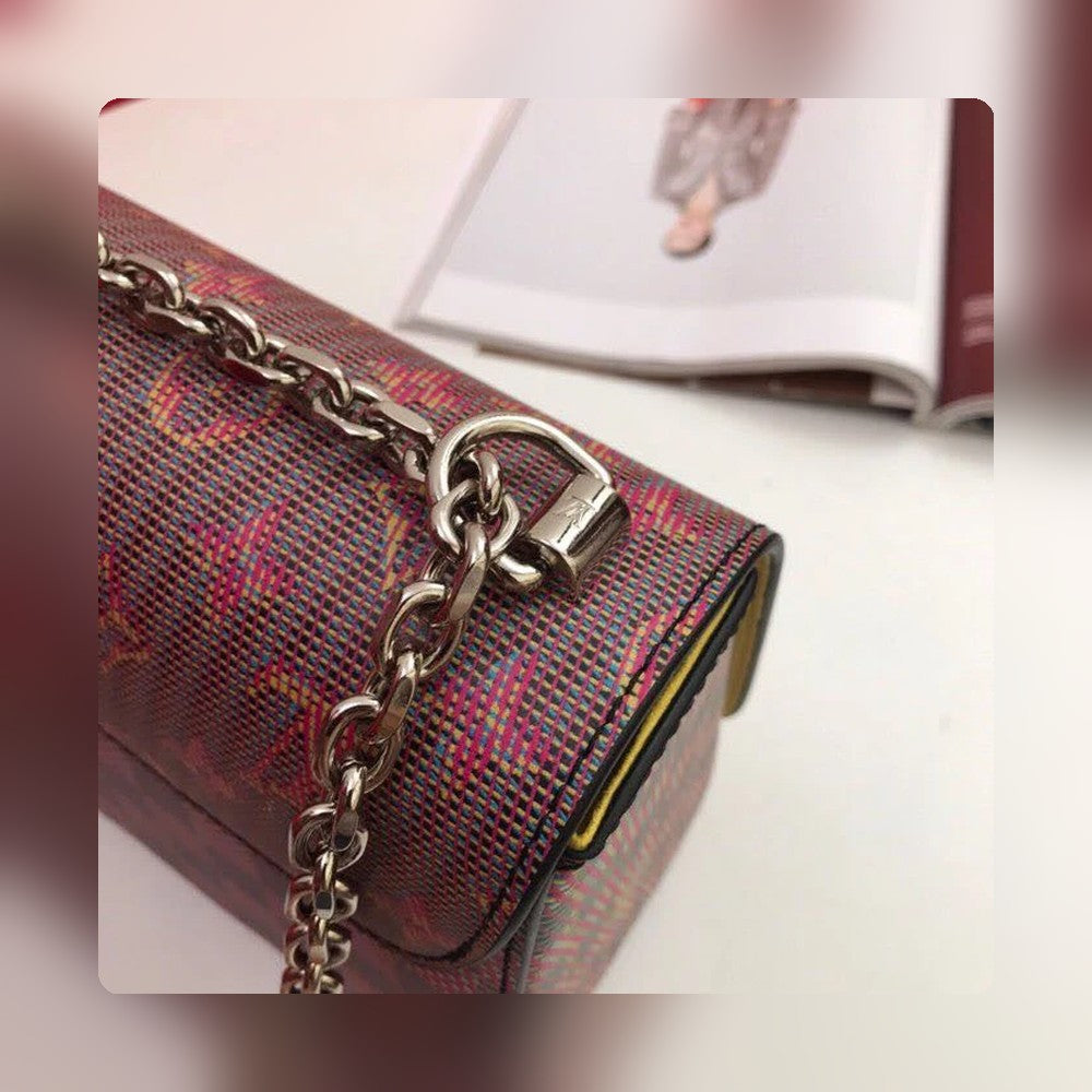 Anum Bags Detail