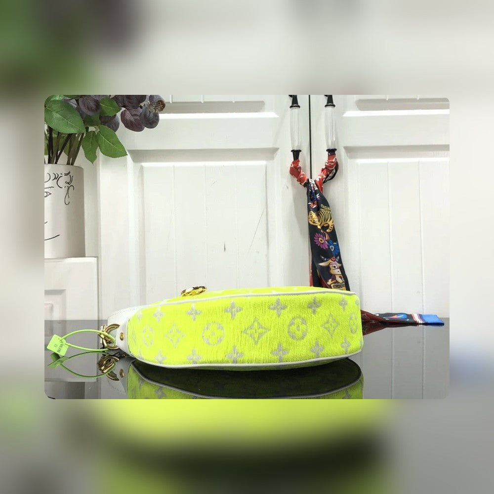 Anum Bags Detail