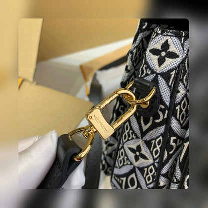Anum Bags - DESIGNER BAGS FOR WOMEN - AFFORDABLE LUXURY BAGS - 17095