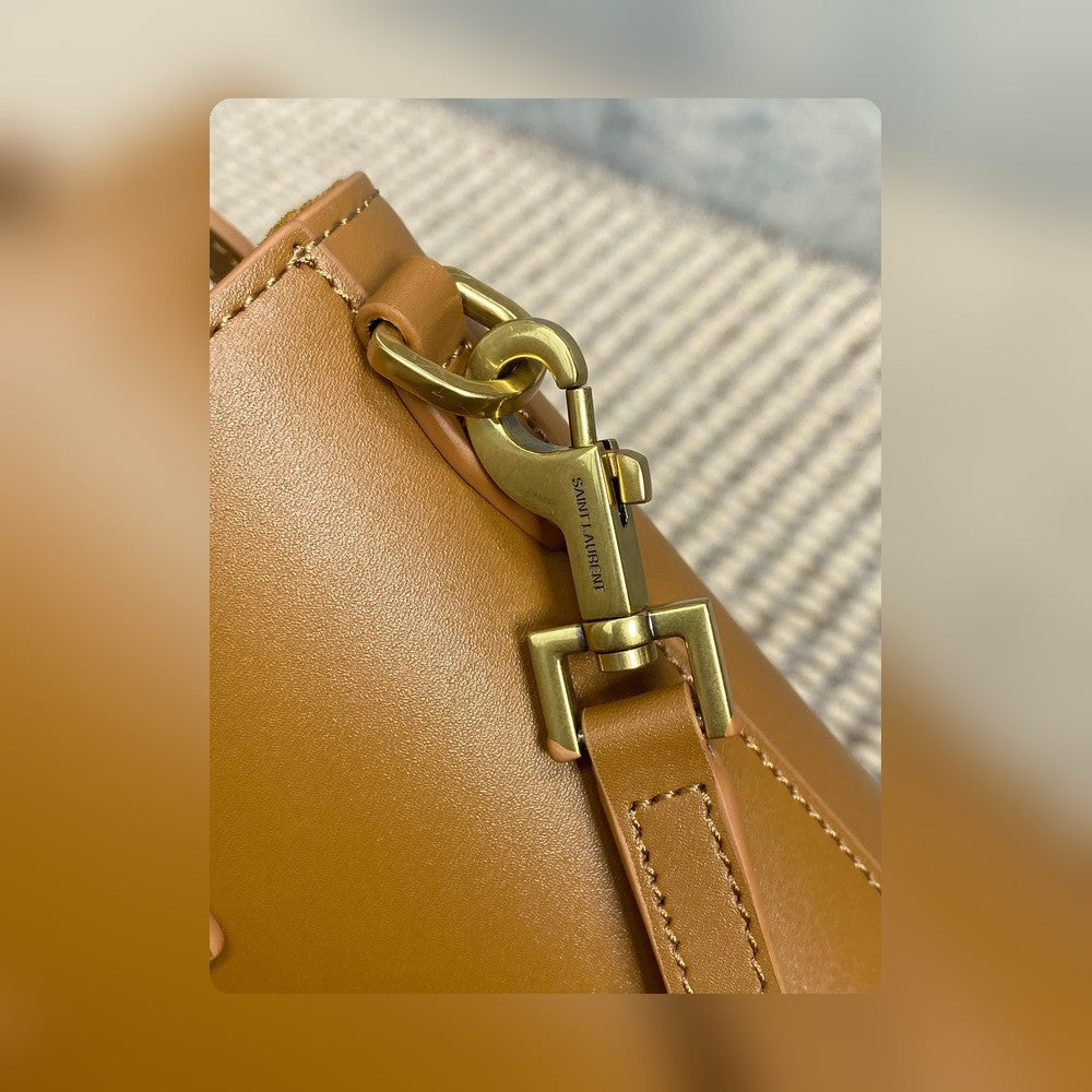 Anum Bags - High-Quality Designer Products for You - AFFORDABLE LUXURY BAGS - 15554