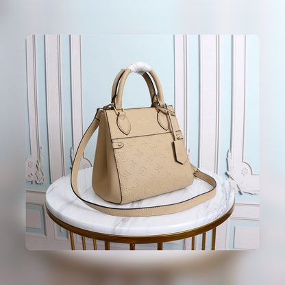 Anum Bags Detail