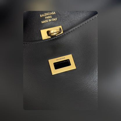 new-luxury-designer-bags-nm24350