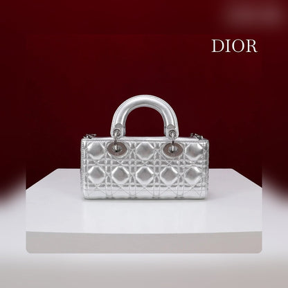Anum Bags - High-Quality Designer Products for You - AFFORDABLE LUXURY BAGS - 18926