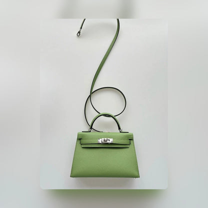 new-luxury-designer-bags-nm23857