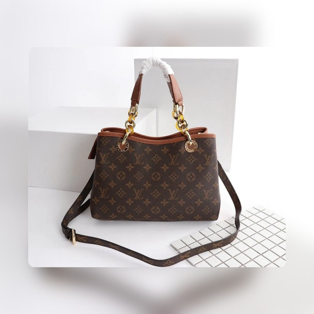 Anum Bags Detail