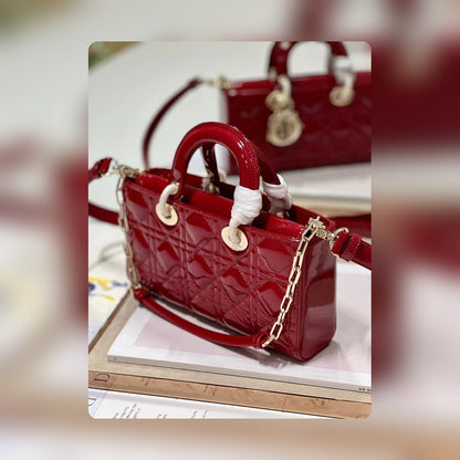 Anum Bags Detail