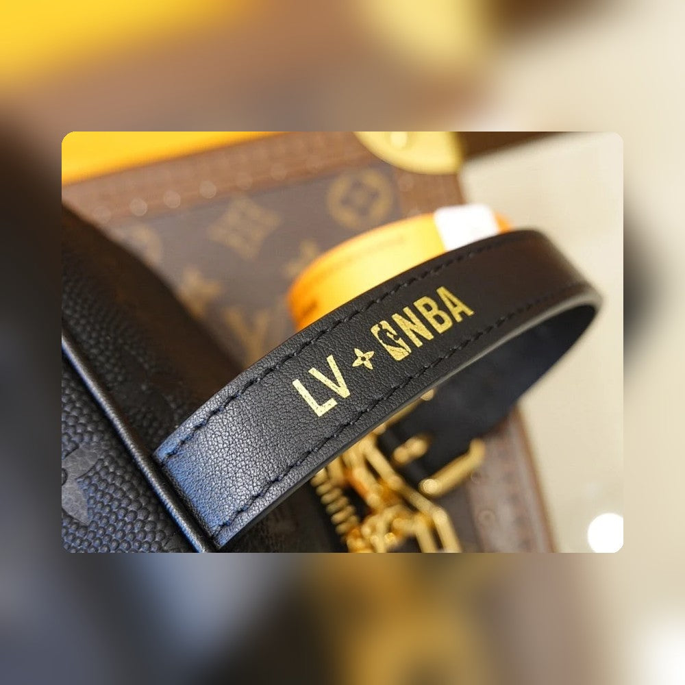 Anum Bags ln Luxury Bag --58680