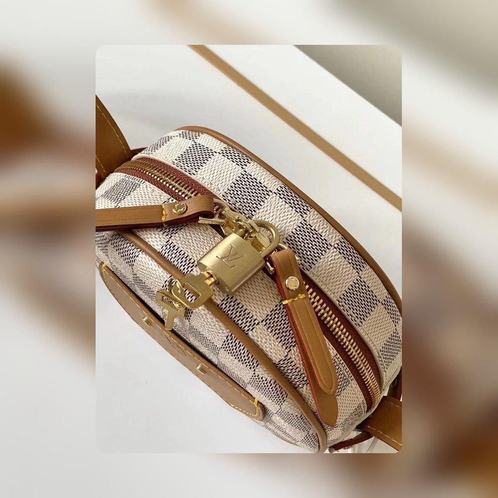 Anum Bags Detail