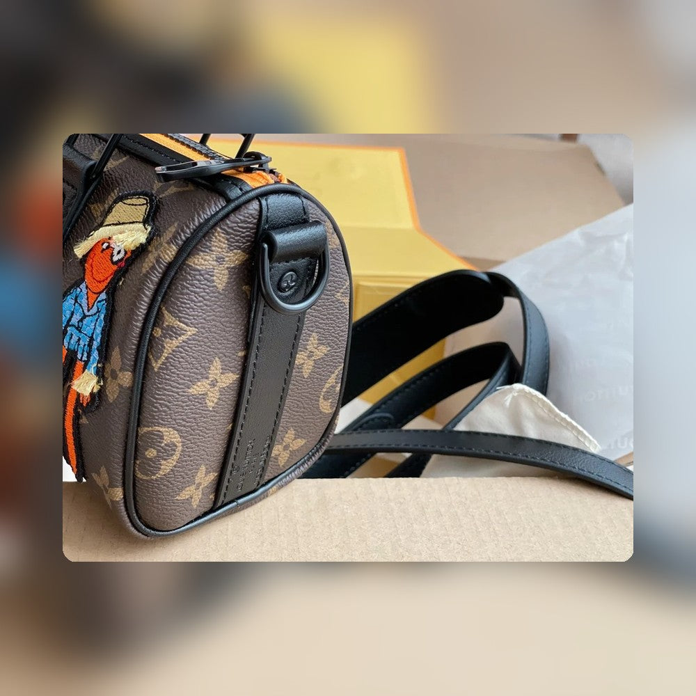 Anum Bags Detail