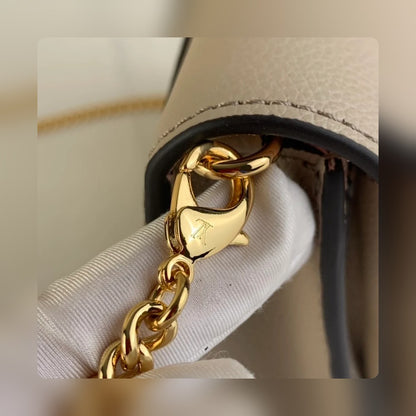 Anum Bags ln Luxury Bag --56373