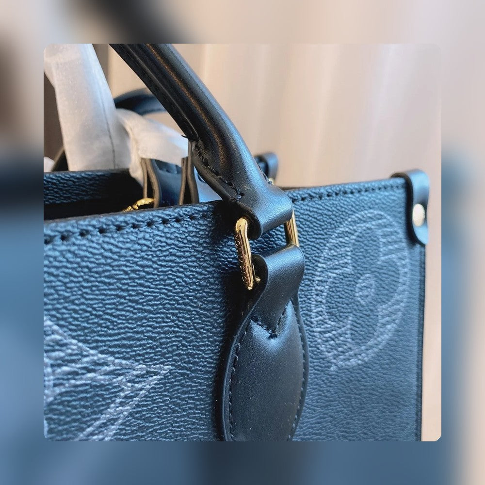 Anum Bags Detail