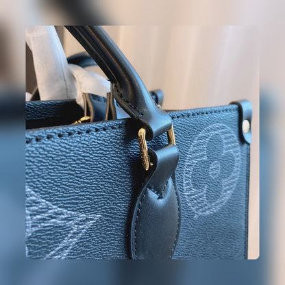 Anum Bags Detail