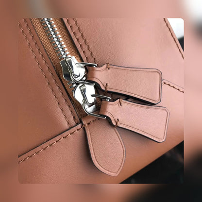 Anum Bags - Best High-End Brands in One Place - AFFORDABLE LUXURY BAGS - 3705