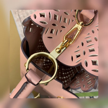 Anum Bags - High-Quality Designer Products for You - AFFORDABLE LUXURY BAGS - 17098
