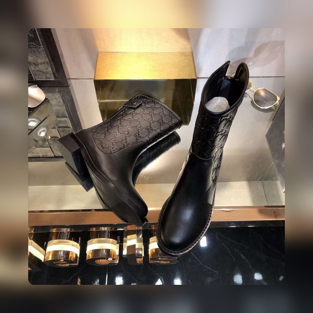 VBS WOMEN'S GUCCISSIMA SHORT ZIP BOOTS BLACK