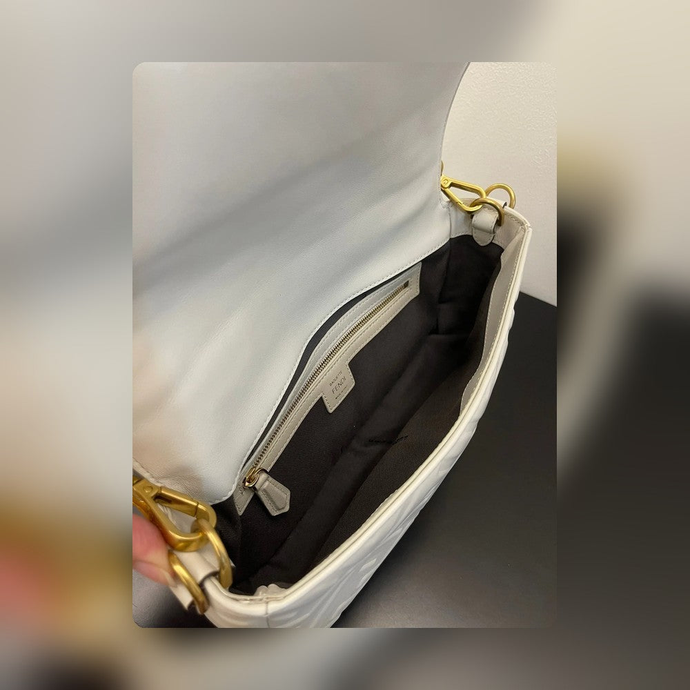 Anum Bags - Best High-End Brands in One Place - AFFORDABLE LUXURY BAGS - 19188
