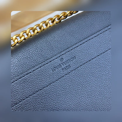 Anum Bags ln Luxury Bag --56033