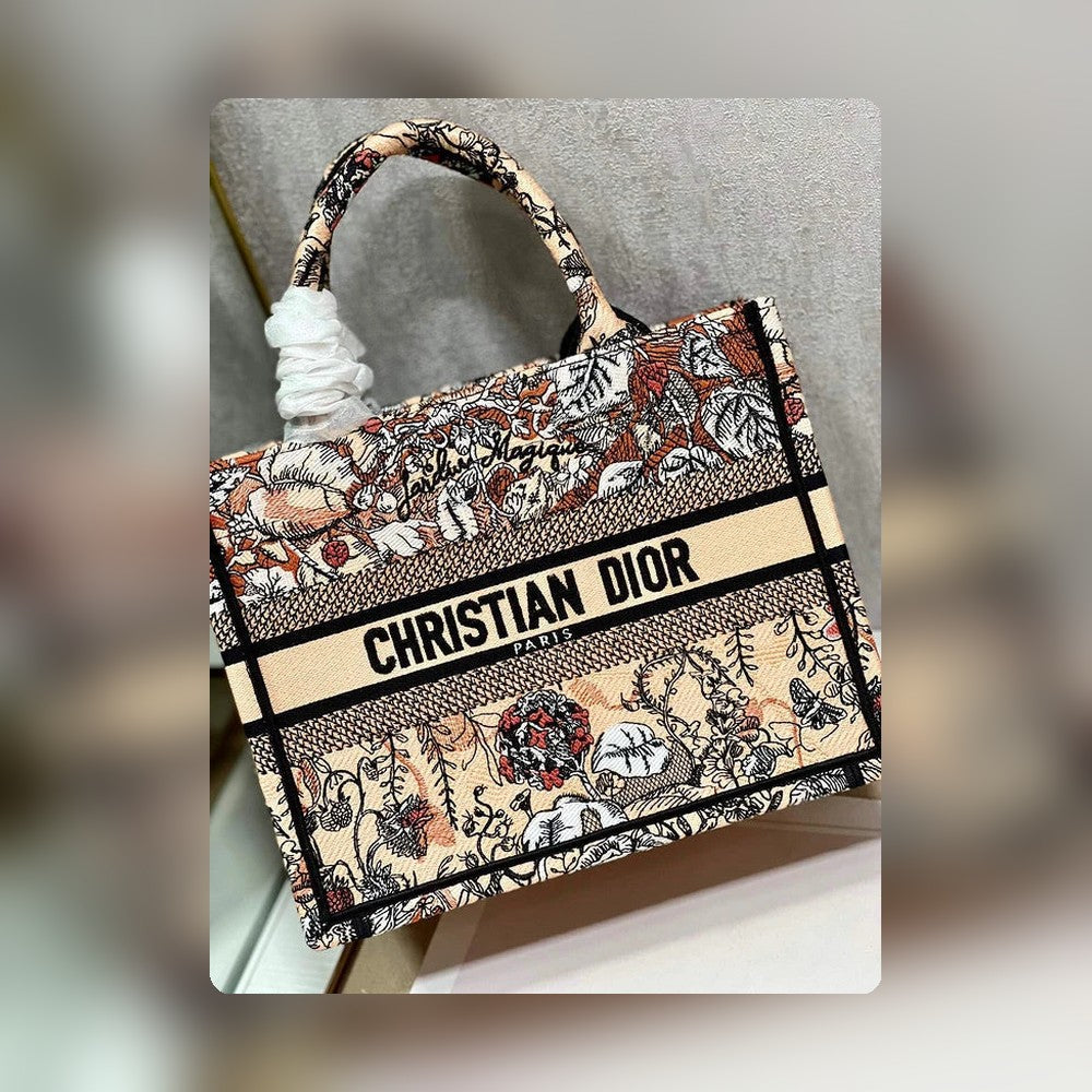 Anum Bags Detail