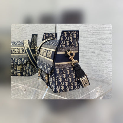 Anum Bags Detail
